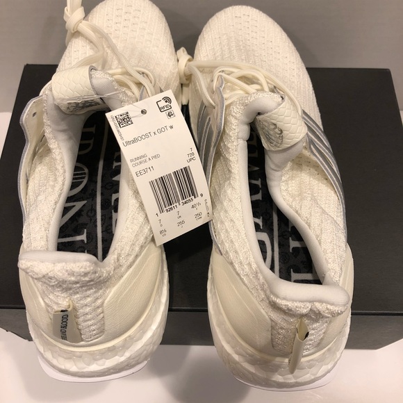 NEW ADIDAS ULTRABOOST GOT Women SZ 8.5 #EE3711 - Picture 6 of 8